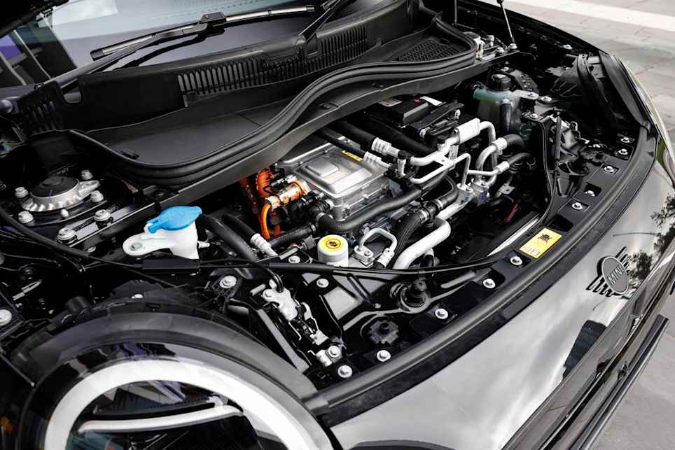 2025 Mini Electric John Cooper Works