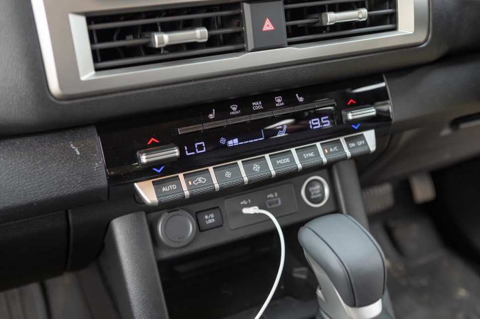 Mitsubishi Triton GLS Dual Cab I Price and features