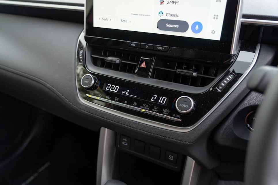 2025 Toyota Corolla Cross GXL Hybrid FWD (Image: Sam Rawlings)
