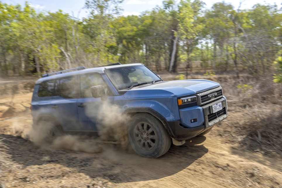 2025 Toyota LandCruiser Prado Altitude I Driving