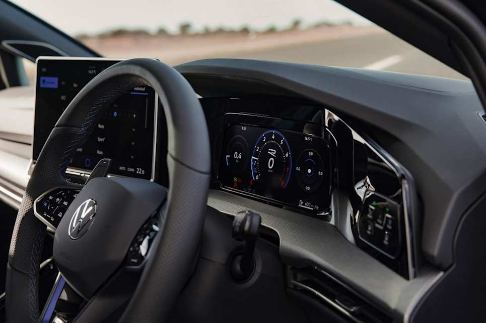 2025 Volkswagen Golf R Black Edition