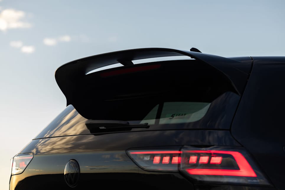 2025 Volkswagen Golf R Black Edition
