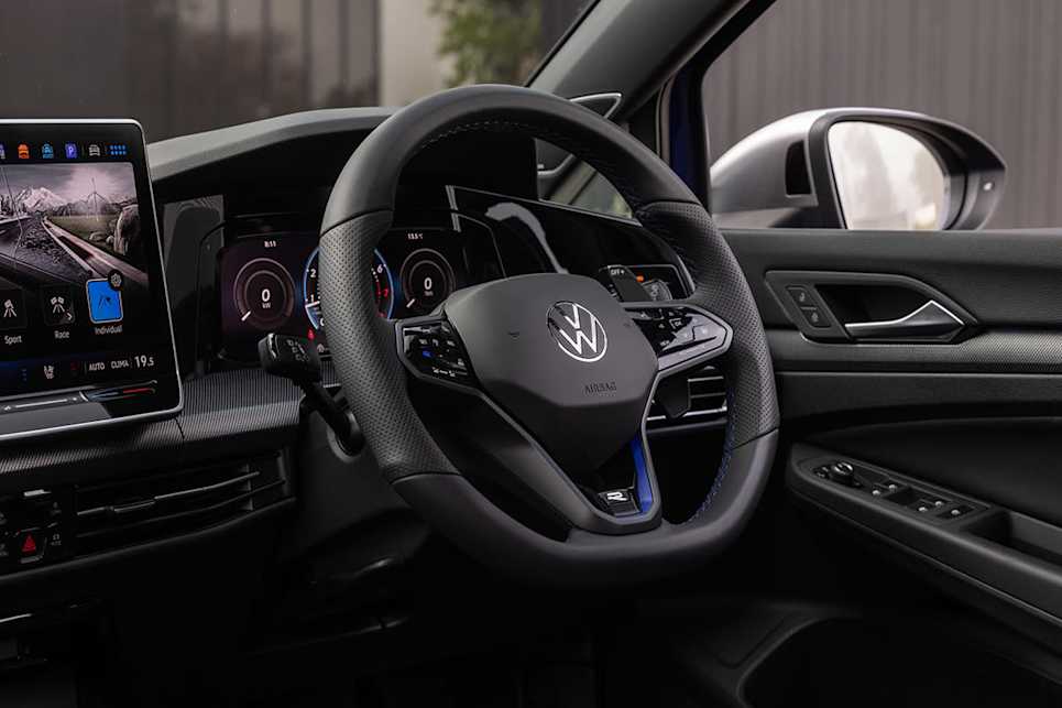 2025 Volkswagen Golf R