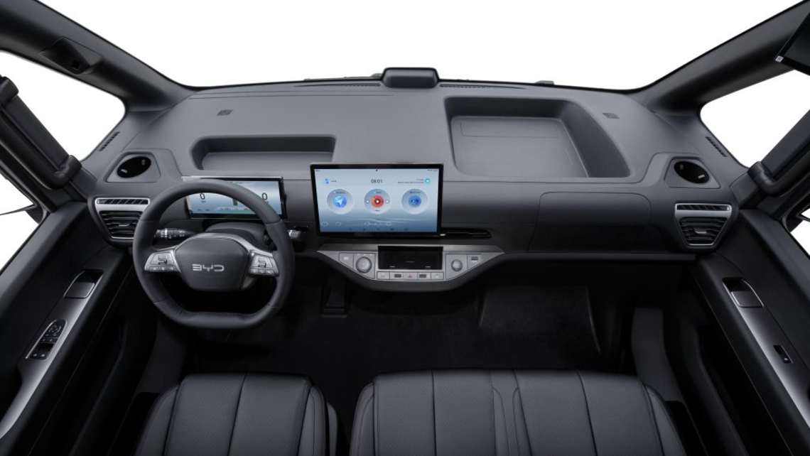 2025 BYD E-Vali.