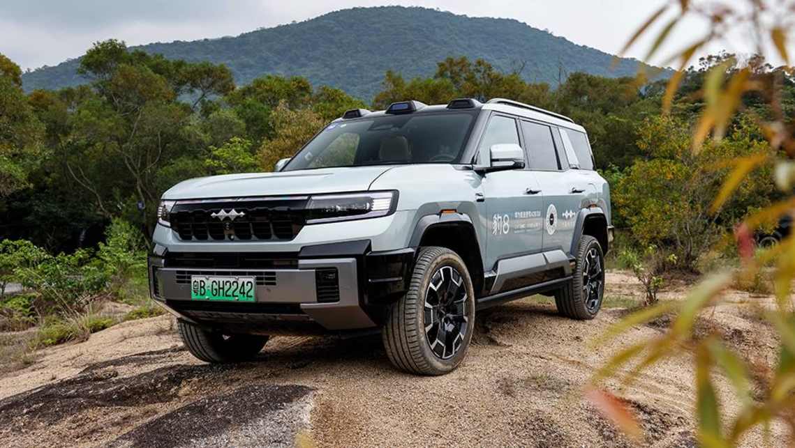 2026 Denza B8
