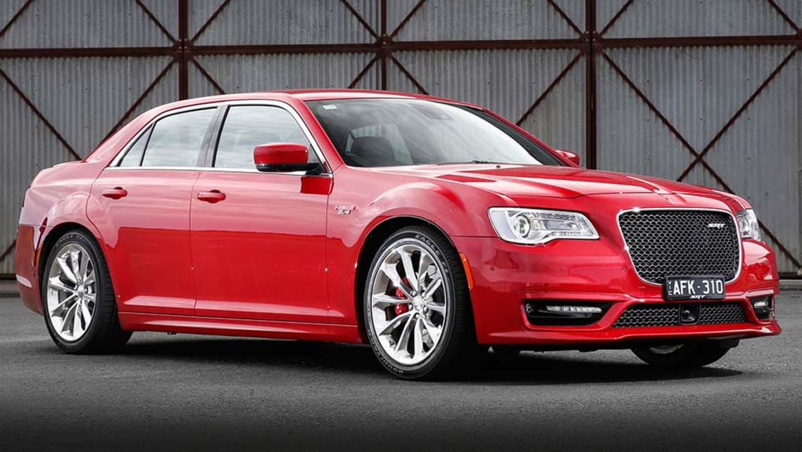 Chrysler 300 2015 Review