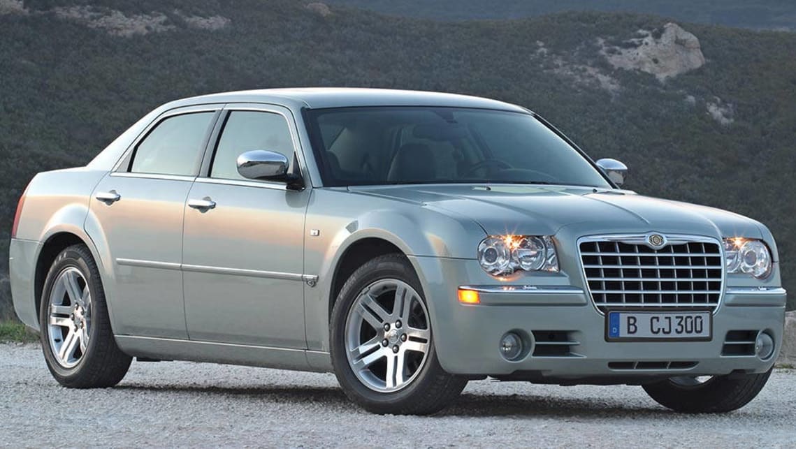 Chrysler 300C 2012 giá khởi điểm 55000 USD  VnExpress