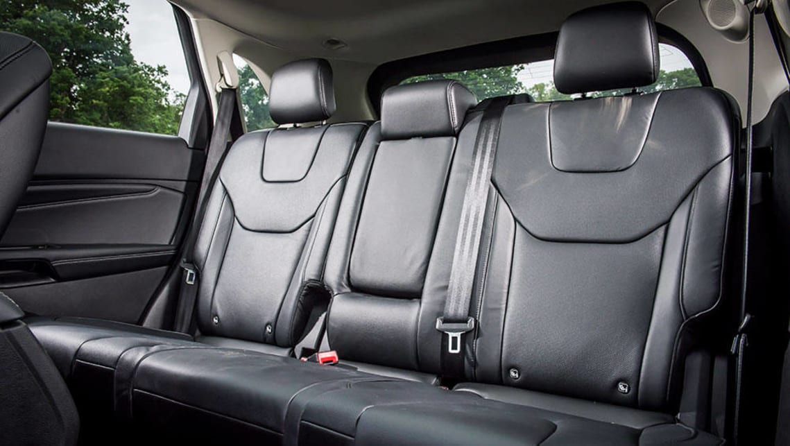 Ford edge isofix 2025
