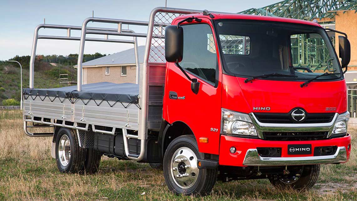 2014 Hino 300 High Power review | CarsGuide