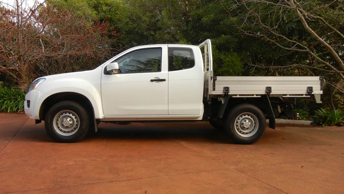 2016 Isuzu D-Max SX Space Cab Cab-Chassis 4x4