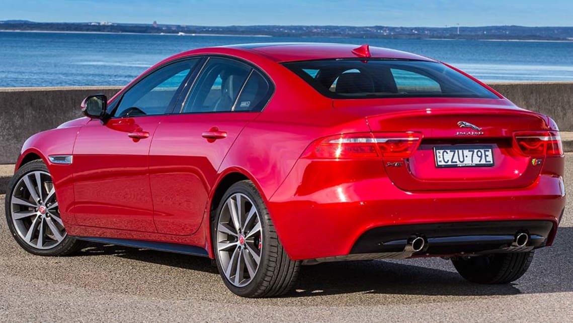 Jaguar xe hotsell s 2016