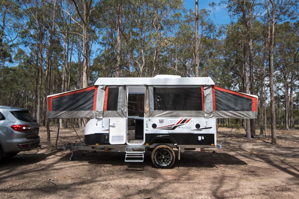 Caravan hot sale pop up