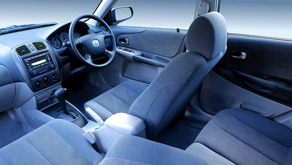 Mazda 323 interior
