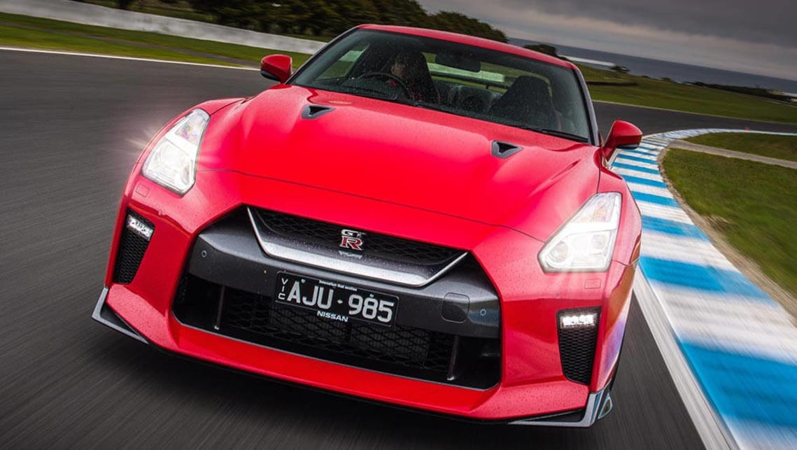 17 Nissan Gt R Swaps Nurburgring And 0 100 Times For Premium Feel Car News Carsguide