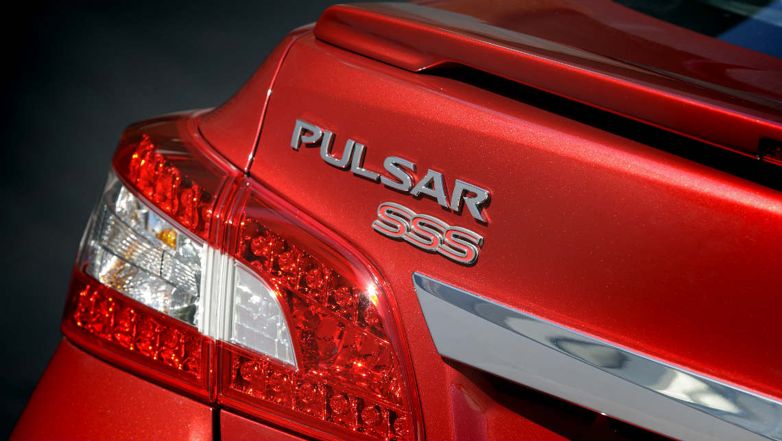 2015 Nissan Pulsar SSS sedan