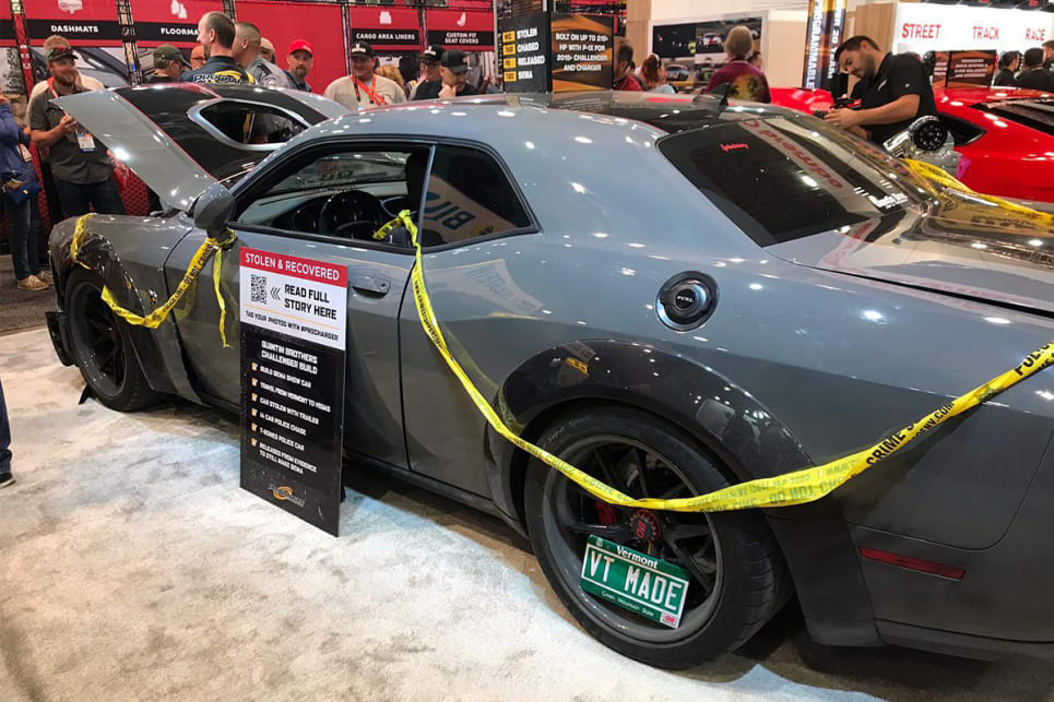 Stolen SEMA show car rams police, but still makes it to the show ...