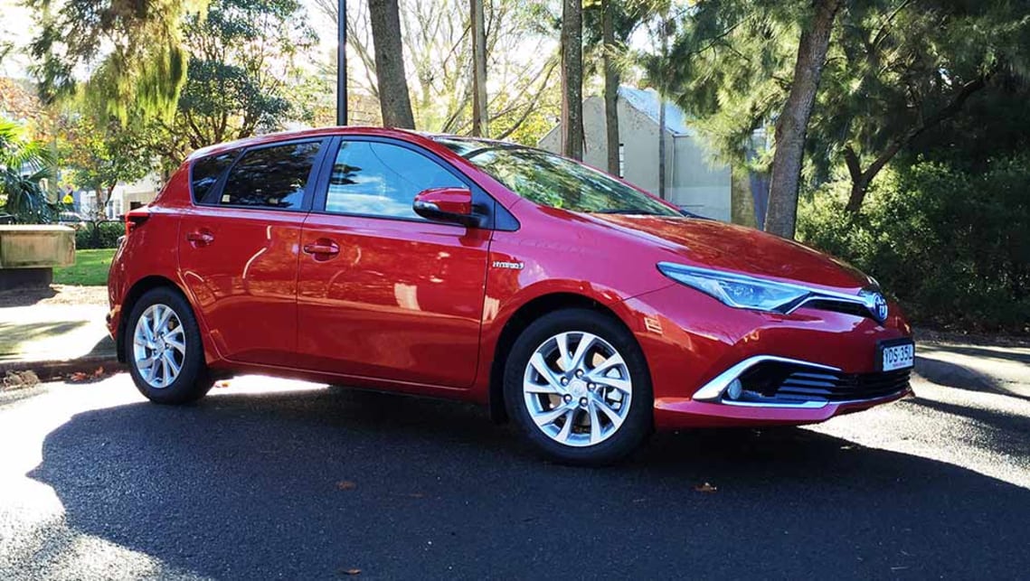 Toyota Corolla Hybrid 2016 review CarsGuide