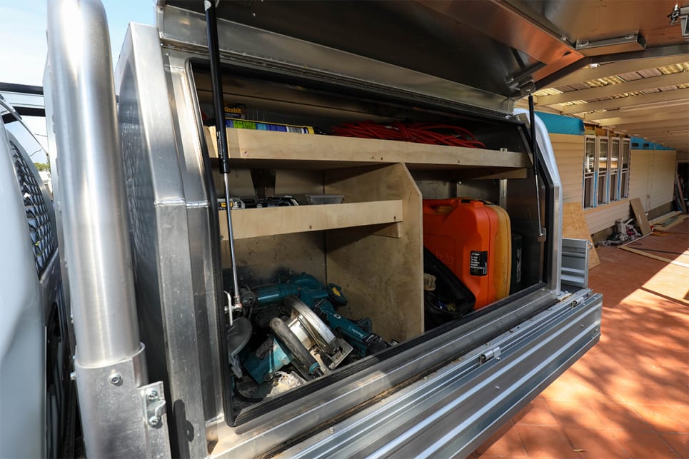 Aluminum ute canopies can incorporate shelving, drawers, tool boxes and trays. (image credit: Tom White)