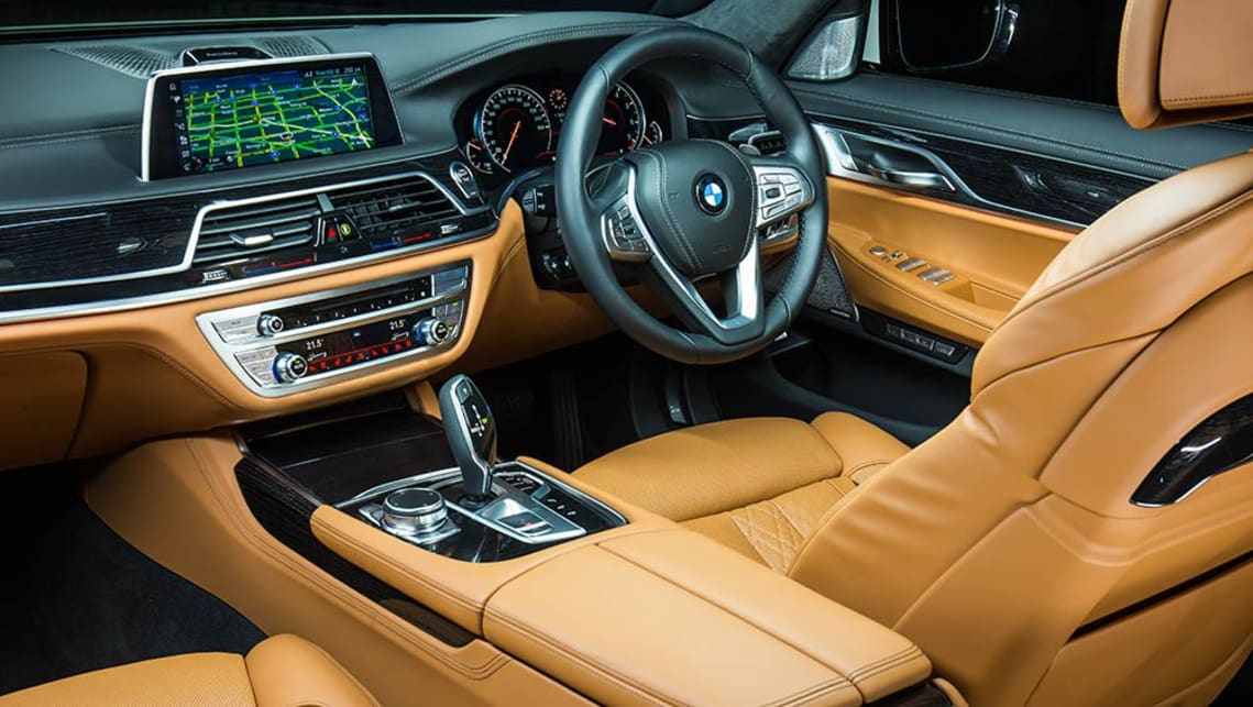 2016 G11 BMW 750i