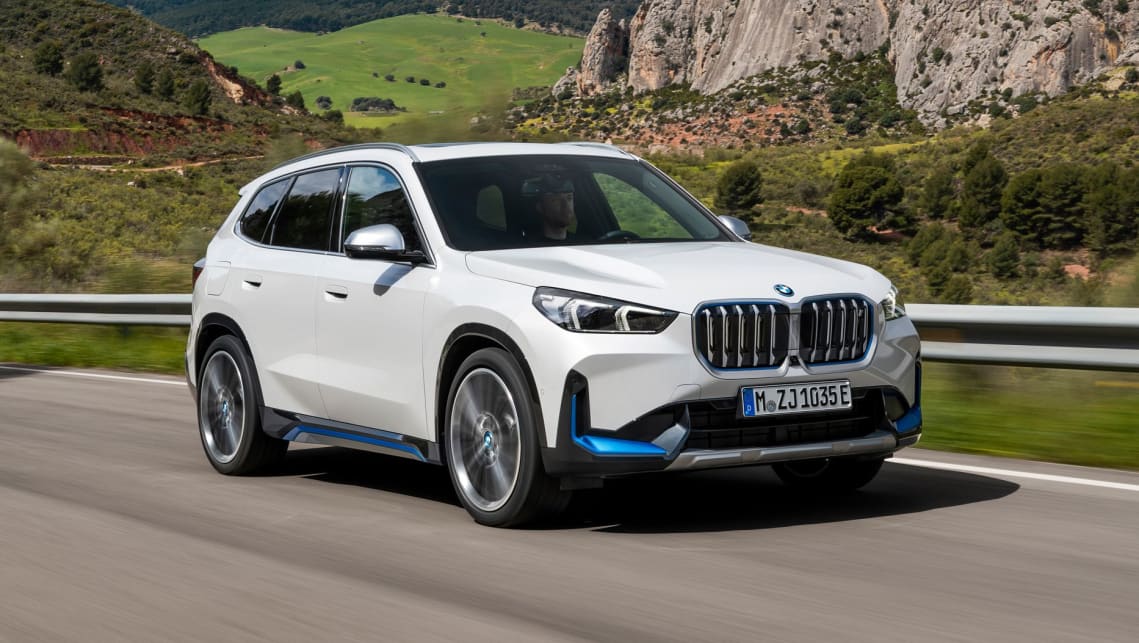 Bmw eqa store