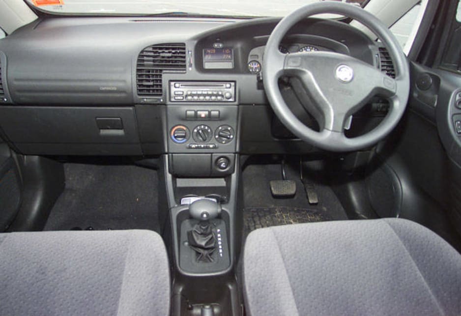 Used Holden Zafira review: 2001-2006 | CarsGuide