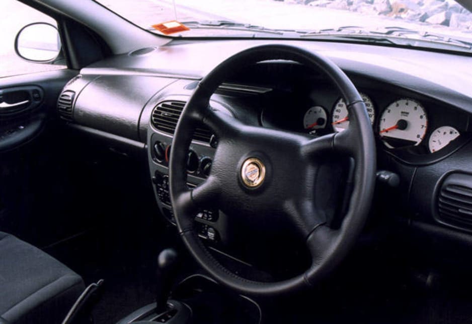 1999 Chrysler Neon