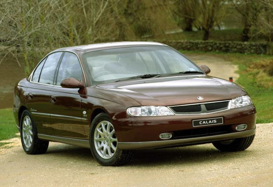 Used Holden Commodore Review 00 02 Carsguide