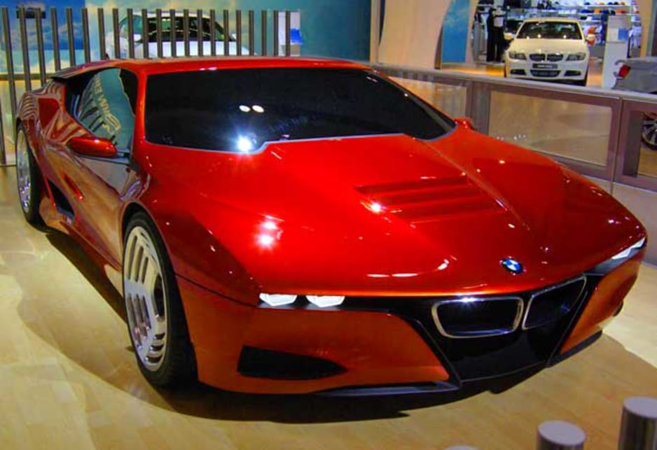  BMW M1 en casa
