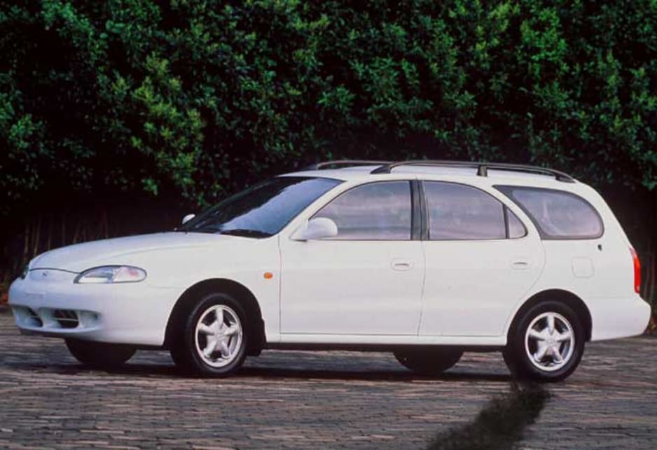 1996 Hyundai Lantra wagon