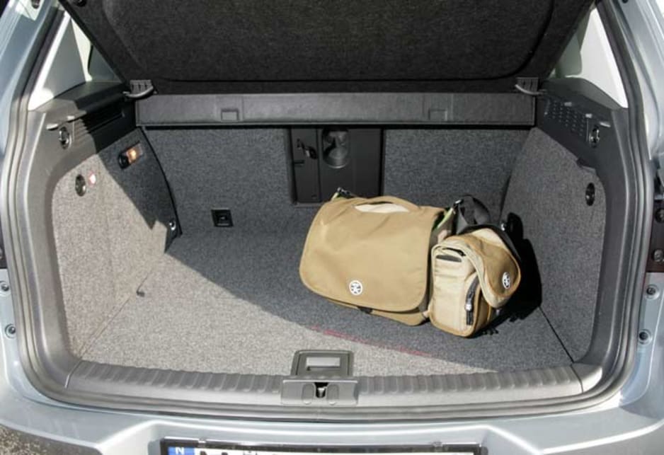 Jaguar XF Diesel - boot
