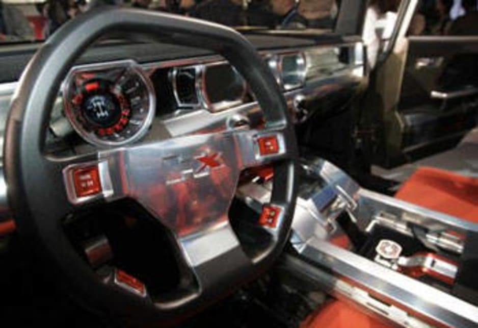 Hummer HX concept interior