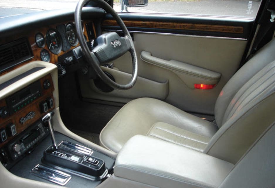 Queen S Daimler To Be Sold Off Car News Carsguide
