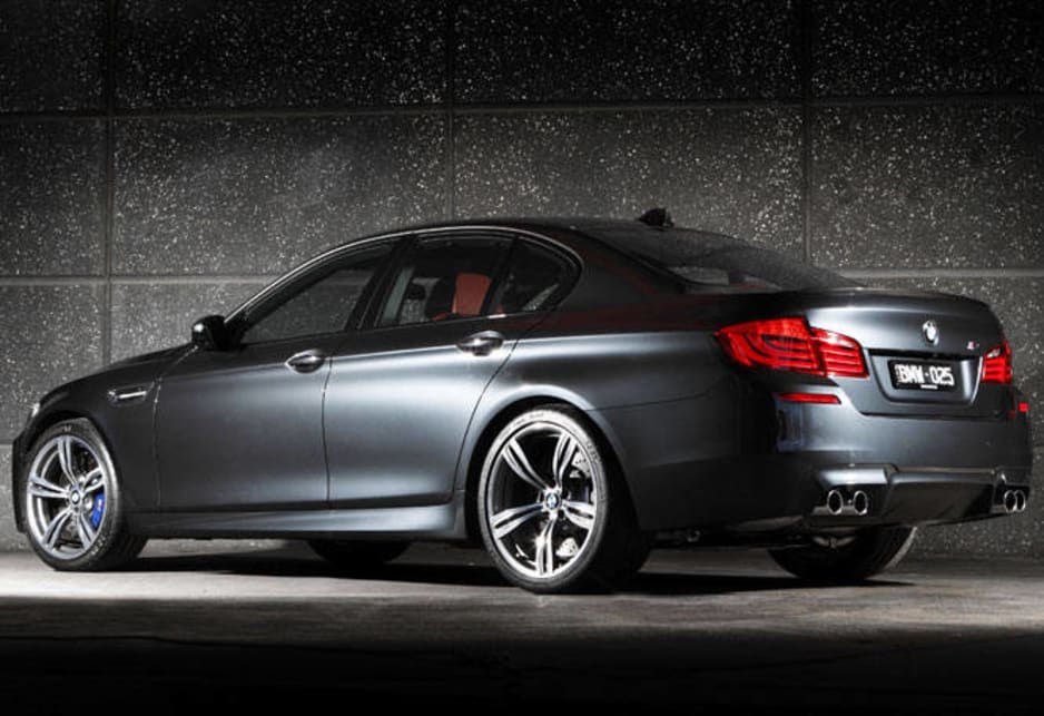  Revisión del BMW M5 F10 2012 |  CarsGuide