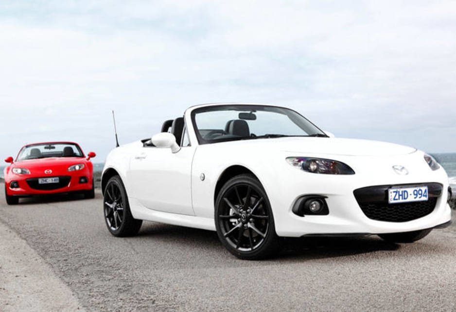 Although the MX-5 has a little less grunt than the Toyota 86 – the darling of the moment – it revs cleaner, sounds smoother and has a more even power delivery across the rev range. 