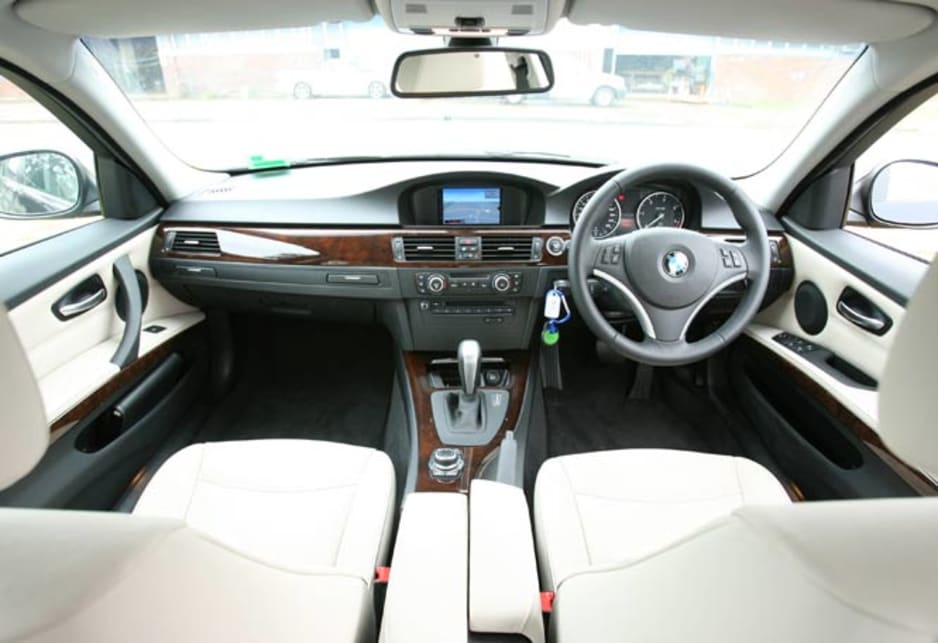 BMW 320d Executive Touring