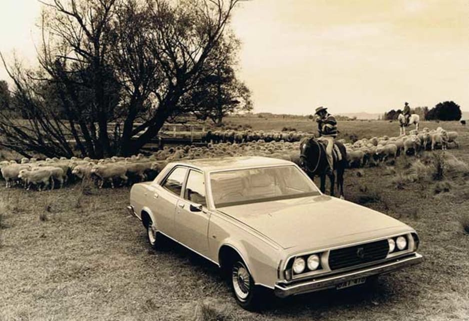 The P76 offered features which were quite advanced for Australia at the time , including rack and pinion steering, power-assisted disc brakes, McPherson strut front suspension, front hinged bonnet, glued-in windscreen and concealed windscreen wipers.