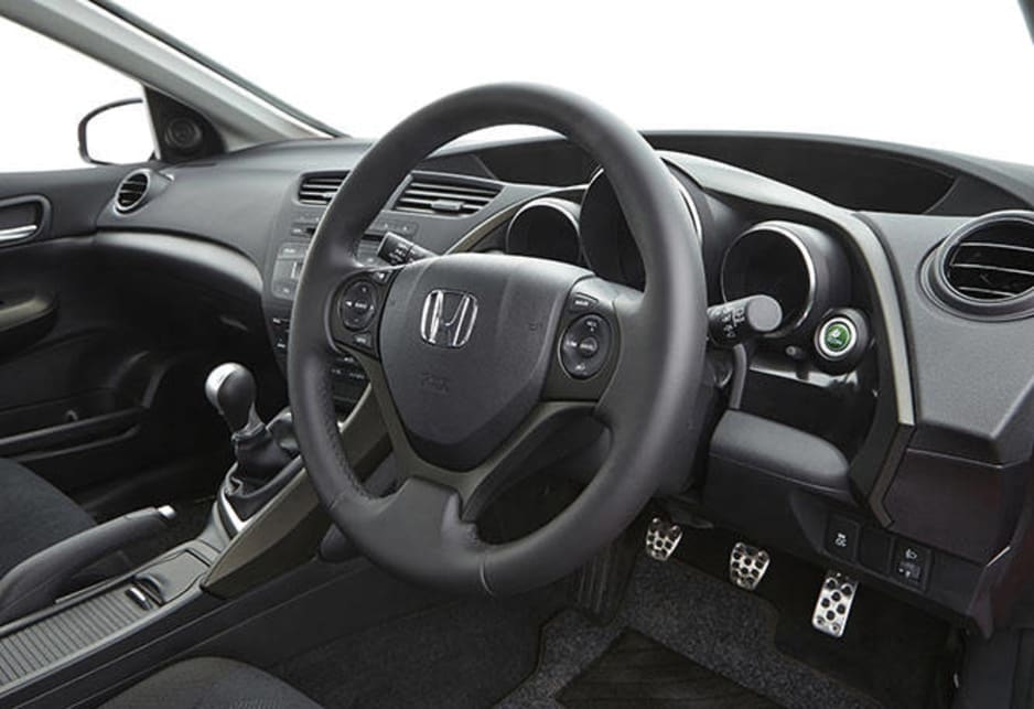 Civic DTi-S has auto stop/start, fuel economy driver ‘coaching’ systems and economy calibrations for the engine and other mechanical functions on the car.