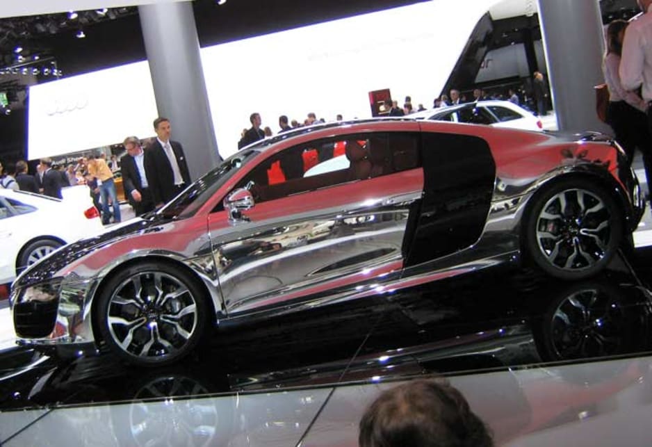 Audi R8 chrome
