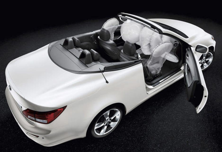 Lexus IS 250C airbags