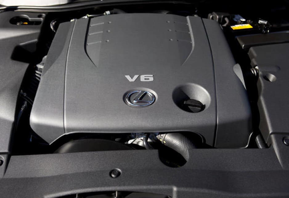 Lexus IS 250C 2.5L V6 engine 