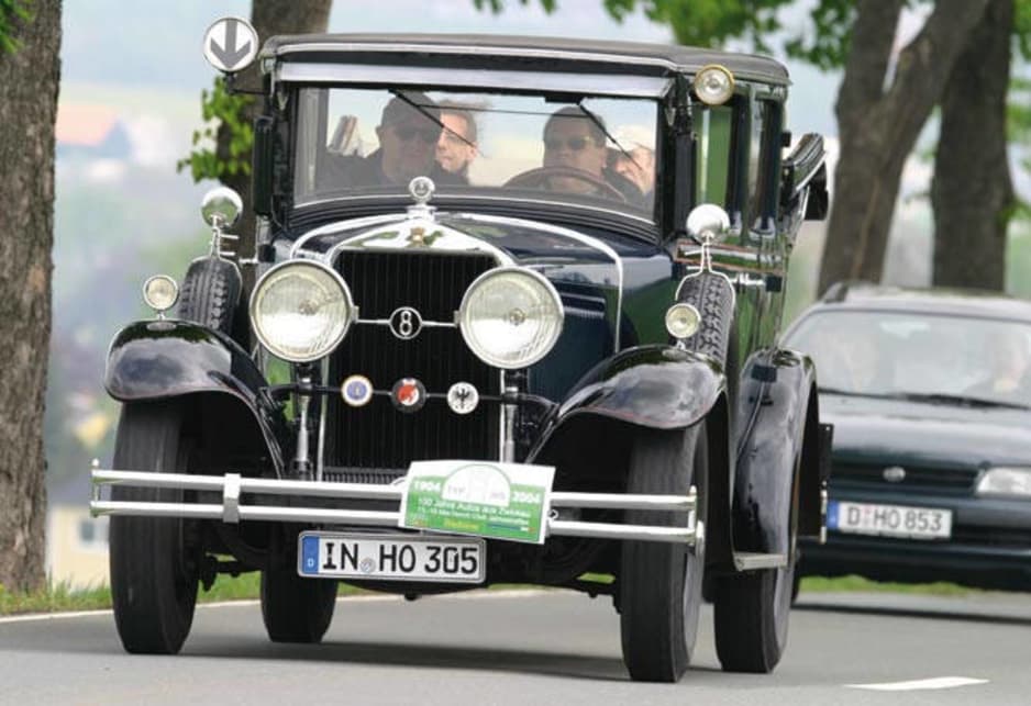 Horch: Horch 305 Landaulet 1928
