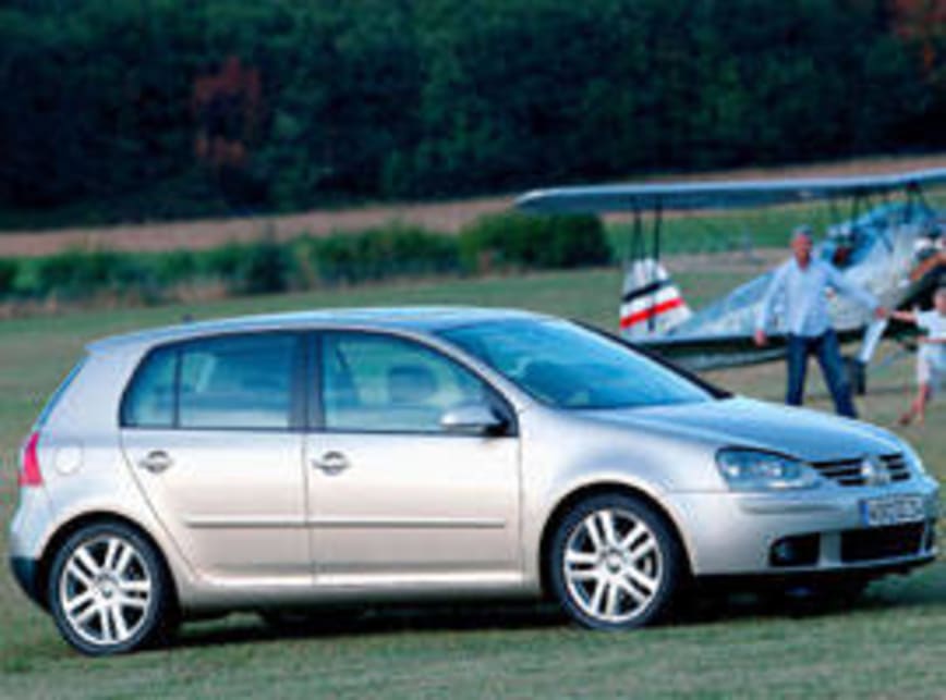 Volkswagen Golf V 2004 review