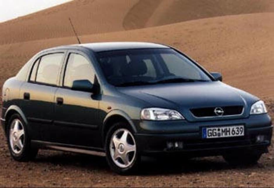 Holden Astra Star of 1998 - Car News | CarsGuide