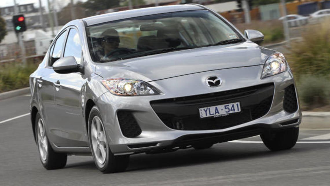 Revisión de Mazda3 2013 |  CarsGuide