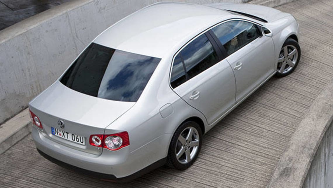 Volkswagen Golf Plus 2005 (2005 - 2009) reviews, technical data, prices