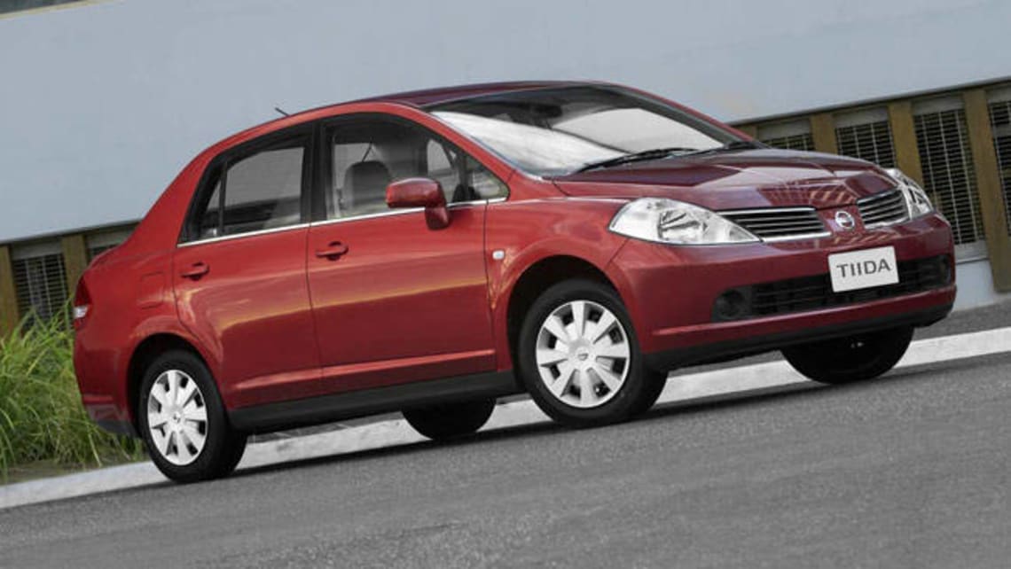  Revisión de Nissan Tiida usados: 2006-2011 |  CarsGuide