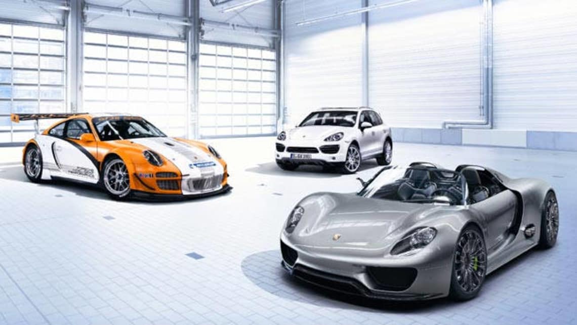 Porsche 918 Spyder News and Reviews