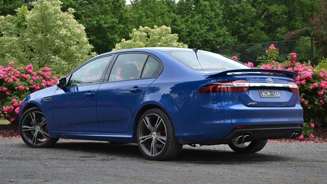 Ford Falcon XR8 CarsGuide COTY 2014
