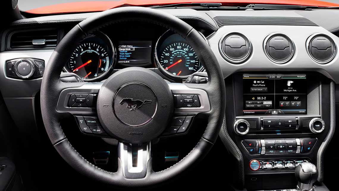  Revisión del Ford Mustang V8 GT