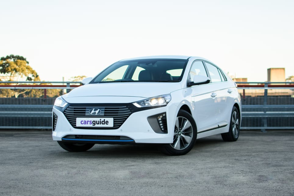 onderwijzen Uitsteken architect Hyundai Ioniq Plug-in Hybrid 2019 review | CarsGuide